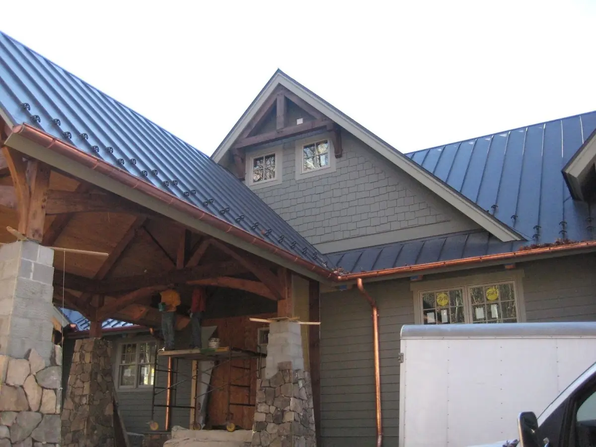 Craftsman Roofing team delivering quality roofing work in Burtonsville